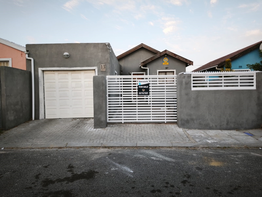 2 Bedroom Property for Sale in Highbury Park Western Cape